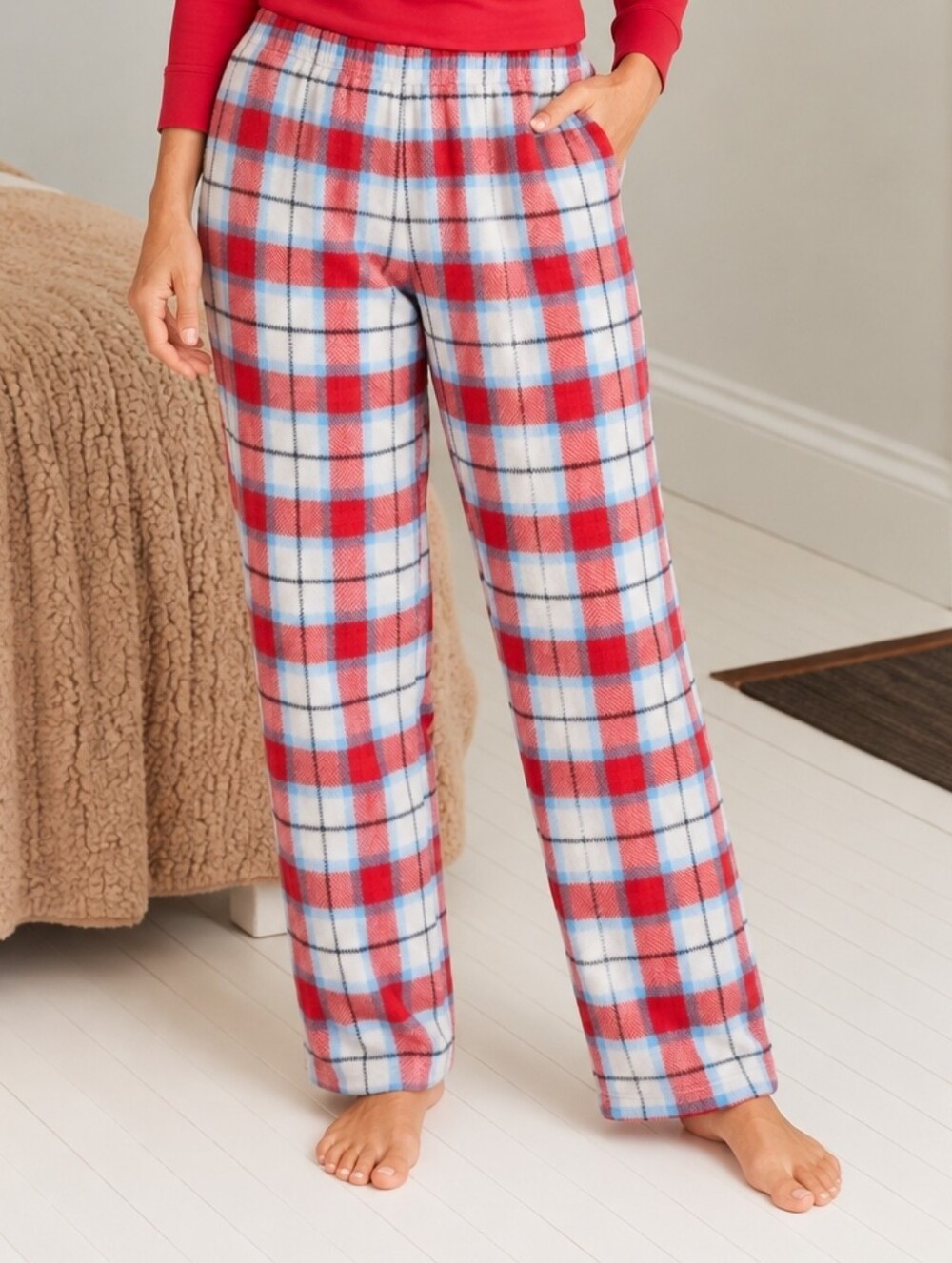 Wondershop Women’s Pajama Pants Red Blue White Plaid Fleece Sleepwear